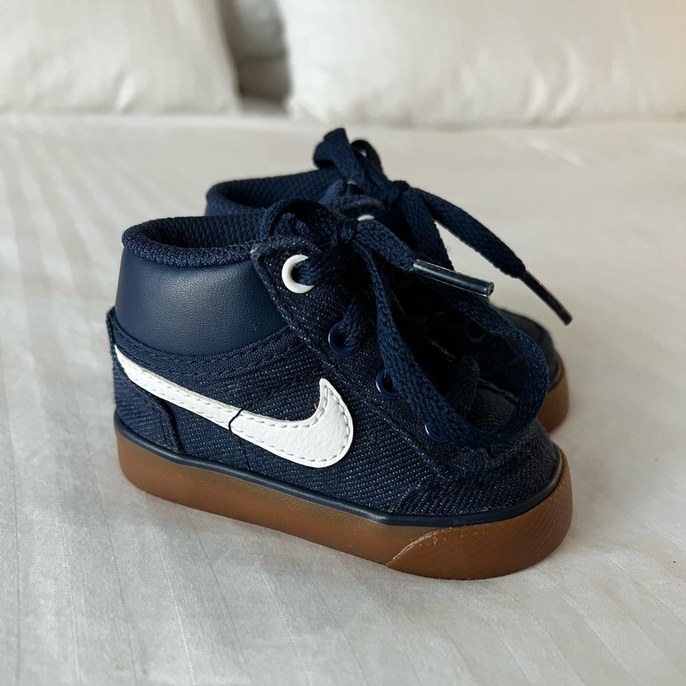 Nike baby sneakers, 3C